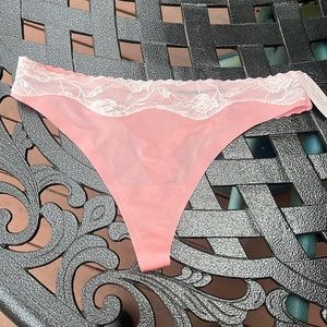 Victorias Secret thong underwear Size M peach color